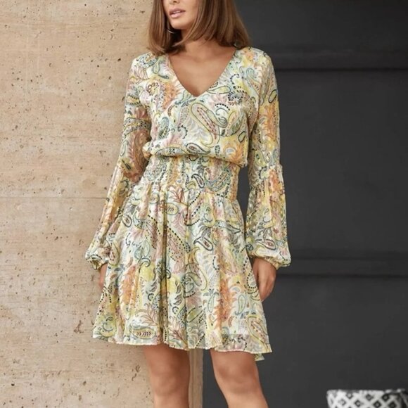 Boston Proper Dresses & Skirts - Boston Proper Paisley Bell Sleeves Metallic Threaded Mini Dress
